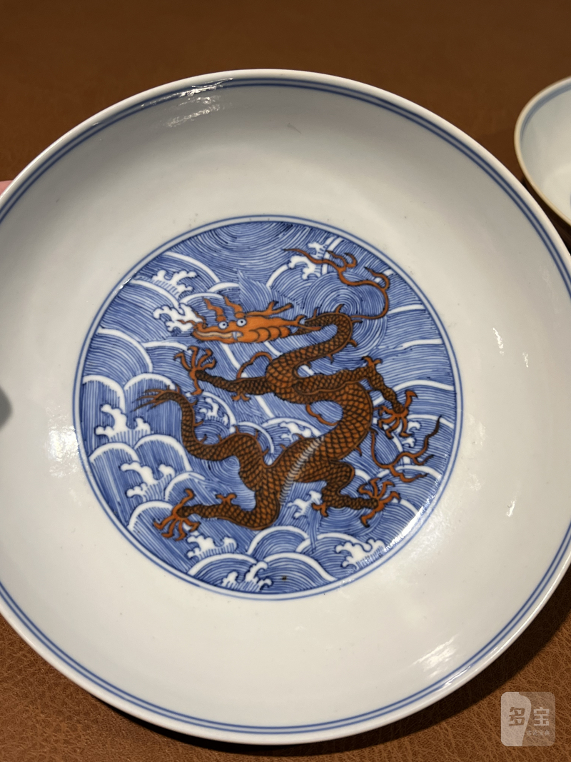 清乾隆 青花矾红龙纹盘（一对） - 图15